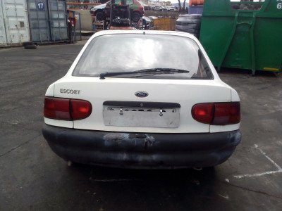 FORD ESCORT BERL./TURNIER