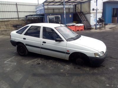 FORD ESCORT BERL./TURNIER