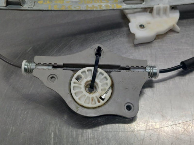 ELEVALUNAS TRASERO DERECHO, KIA, STONIC (YBCUV)