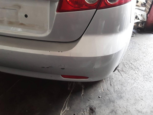  PARAGOLPES TRASERO Chevrolet LACETTI 