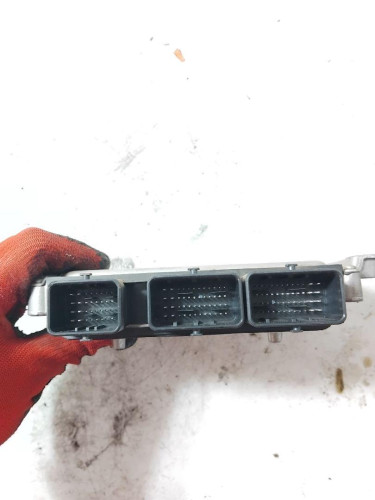 CAJA RELES / FUSIBLES Peugeot 508 SW (10.2010->) 