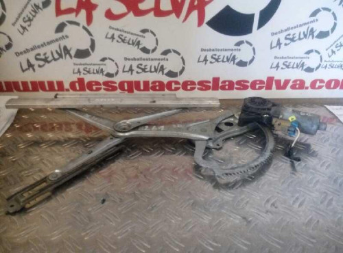 ELEVALUNAS DELANTERO DERECHO Mercedes-Benz CLASE ML (BM 163) 