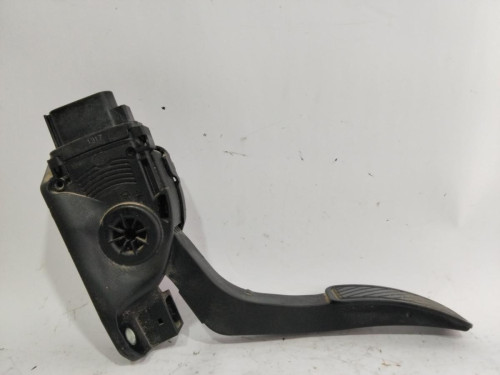 PEDAL ACELERADOR FORD TRANSIT COURIER (C4A) 