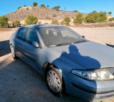 RENAULT LAGUNA II (BG0)
