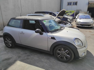 MINI MINI (R56)