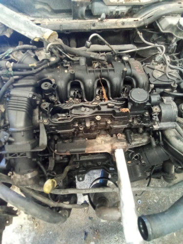 FORD FOCUS BERLINA (CAP) — автомобиль-донор на запчасти 