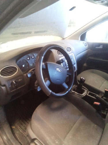 FORD FOCUS BERLINA (CAP) — автомобиль-донор на запчасти 