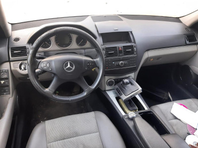 MERCEDES-BENZ CLASE C (BM 204) BERLINA