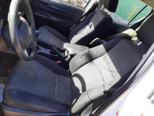 TOYOTA — vehículo donante para recambios 