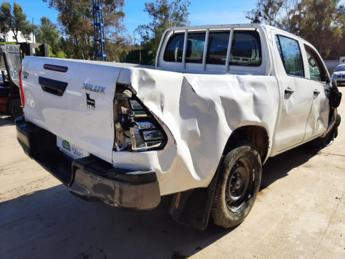 TOYOTA — vehículo donante para recambios 