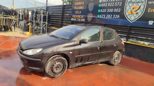  PEUGEOT 206 