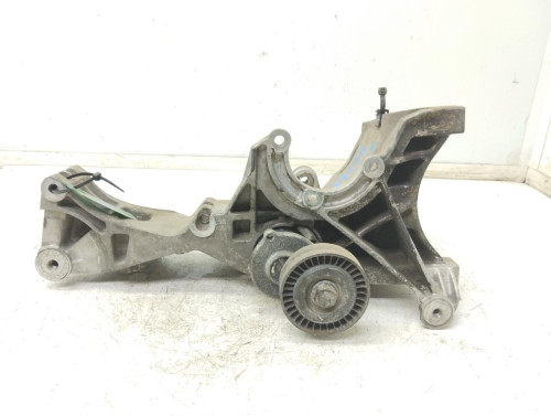 SOPORTE ALTERNADOR Audi A4 AVANT (8E) 