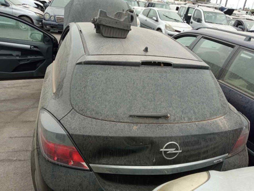  OPEL ASTRA H GTC 