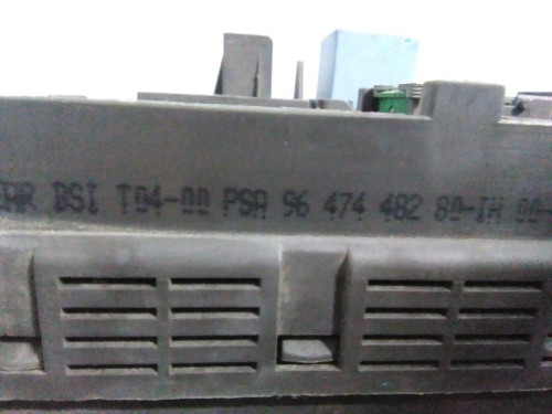 CAJA RELES / FUSIBLES CITROEN C5 BERLINA 