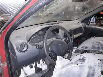 DACIA LOGAN 1