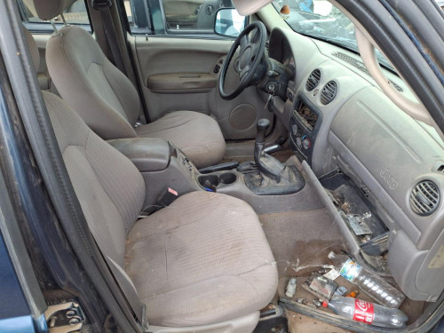 JEEP CHEROKEE (KJ) — vehículo donante para recambios 