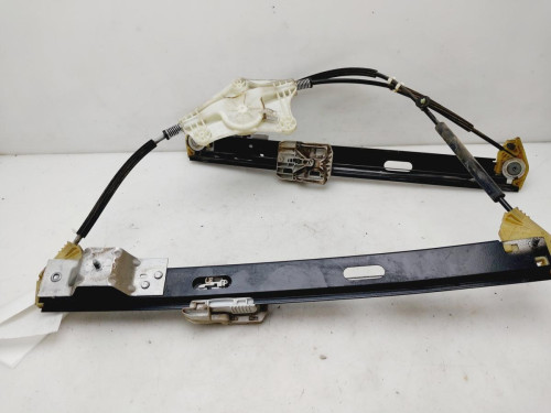 ELEVALUNAS DELANTERO IZQUIERDO Seat LEON ST 5F8 