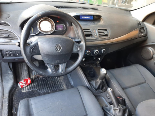  RENAULT MEGANE III BERLINA 5P 