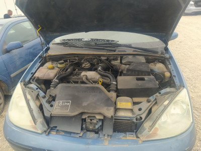 FORD FOCUS BERLINA (CAK)