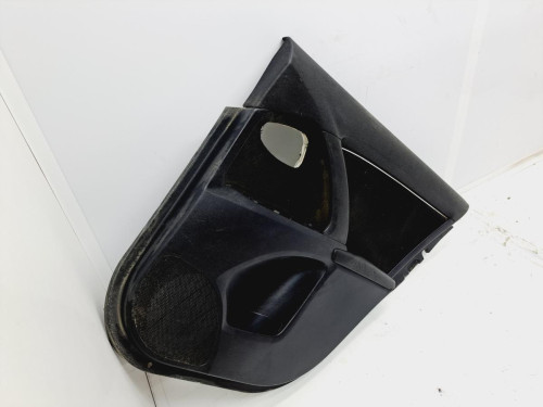 GUARNECIDO PUERTA TRASERA DERECHA Toyota AVENSIS CROSS SPORT (T27) 
