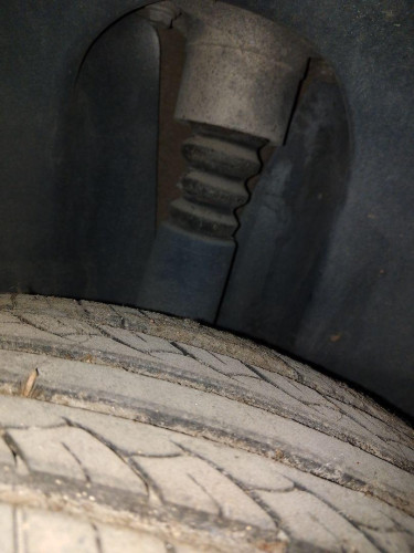 AMORTIGUADOR TRASERO IZQUIERDO used