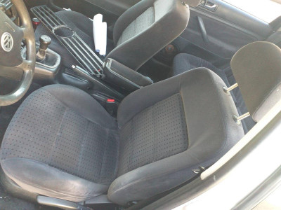 VOLKSWAGEN PASSAT BERLINA (3B2)