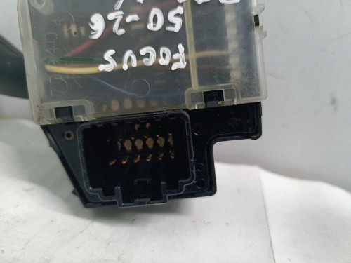 MANDO LIMPIA FORD FOCUS SPORTBREAK (CAP) 
