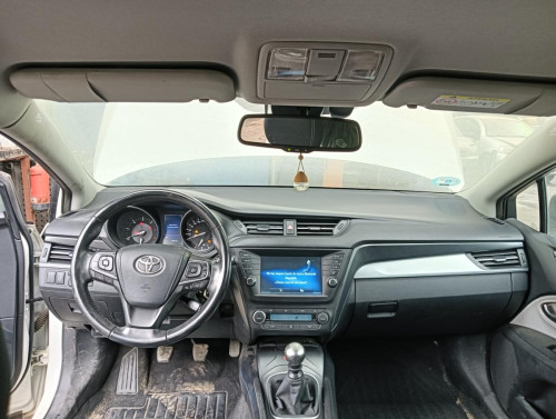 TOYOTA AVENSIS TOURING SPORTS (T27) — автомобиль-донор на запчасти 