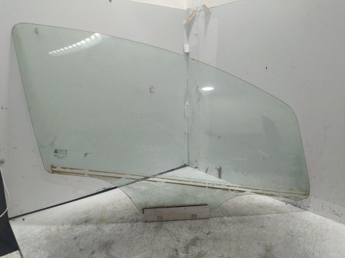  LUNA DELANTERA DERECHA OPEL CORSA D 