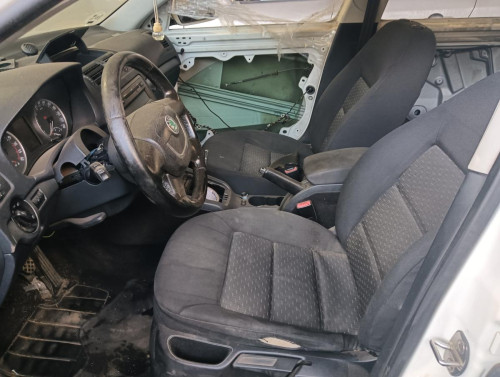 SKODA OCTAVIA BERLINA (1Z3) — автомобиль-донор на запчасти 