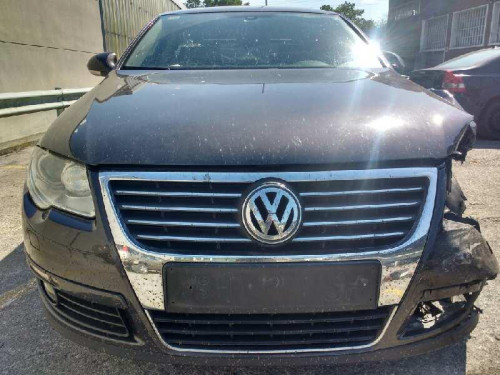  VOLKSWAGEN PASSAT BERLINA (3C2) 