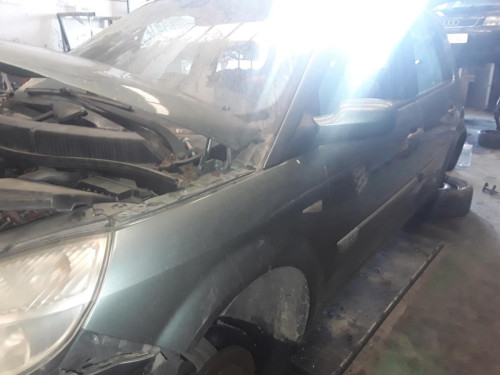 RENAULT SCENIC II (JM) — vehículo donante para recambios 