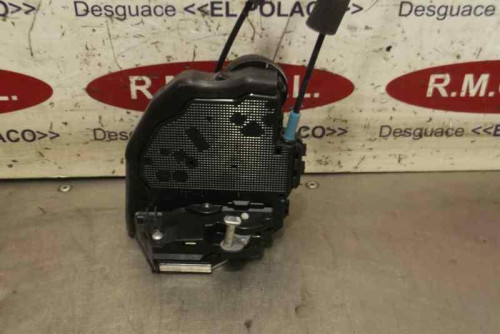  CERRADURA PUERTA TRASERA DERECHA Toyota RAV4 (A3) 