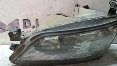 FARO IZQUIERDO Opel VECTRA B BERLINA 