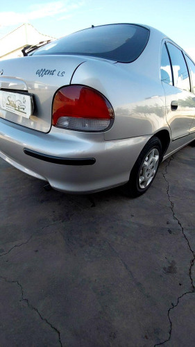 PARAGOLPES TRASERO Hyundai Accent (X3)(1995->) Hyundai Accent (X3)(1995->) 