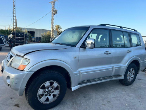  MITSUBISHI MONTERO (V60/V70) 