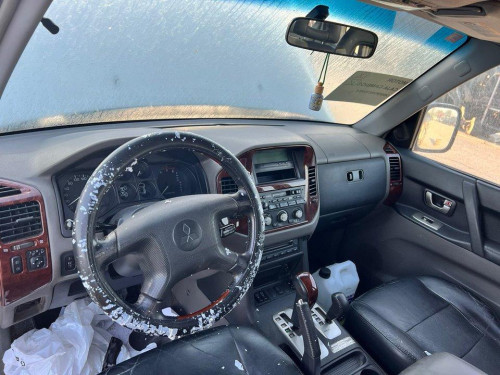  MITSUBISHI MONTERO (V60/V70) 