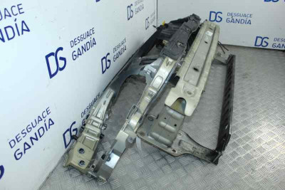 PANEL FRONTAL