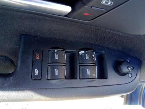  AUDI A4 BERLINA (8E) 