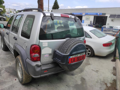 JEEP CHEROKEE (KJ)