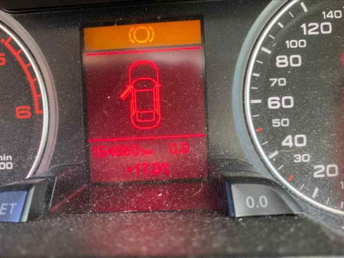  AUDI A4 BERLINA (8K2) 