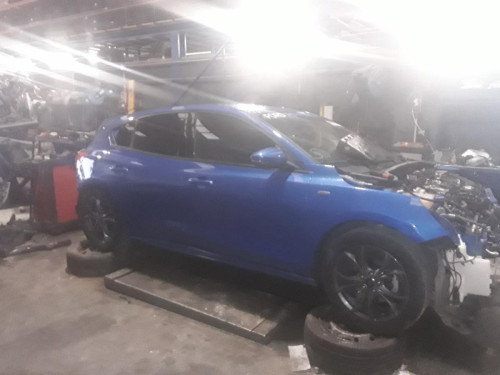  FORD FOCUS BERLINA (CGE) 
