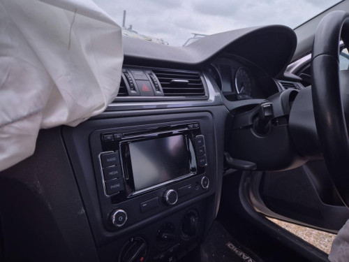  MANDO CALEFACCION / AIRE ACONDICIONADO SKODA RAPID (NH) 