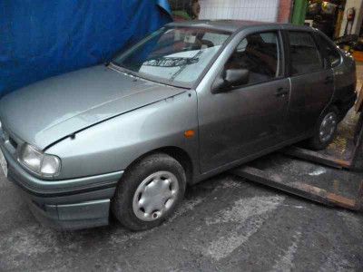 SEAT CORDOBA BERLINA (6K2)