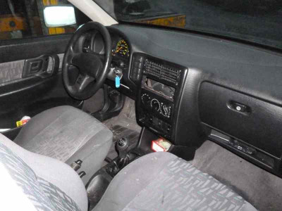 SEAT CORDOBA BERLINA (6K2)