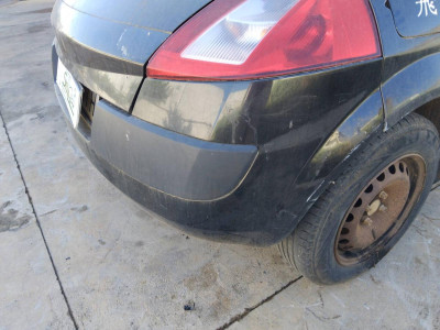 PARAGOLPES TRASERO Renault Megane II Berlina 5P (10.2002->)