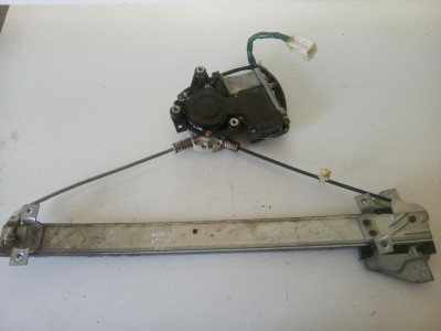 ELEVALUNAS DELANTERO DERECHO, Mitsubishi, GALANT BERLINA (EA0)