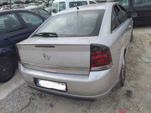  OPEL VECTRA C BERLINA 