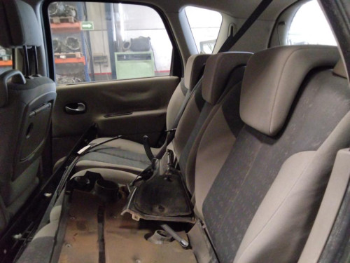 RENAULT SCENIC II (JM) — Donor Vehicle for Used Parts 