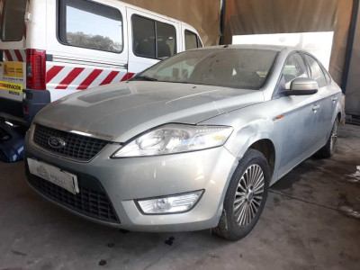 FORD MONDEO BERLINA (CA2)